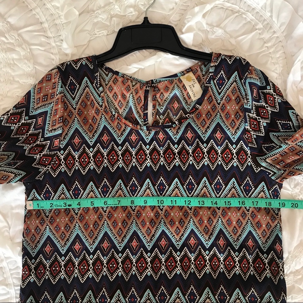 Francesca’s Tribal Print Shift Dress - Picture 3 of 5